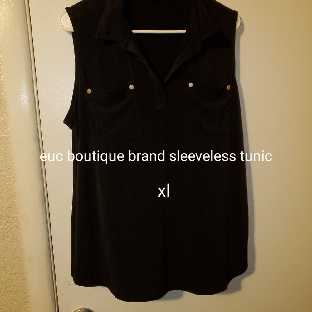 Sleeveless top xl black brass hardware